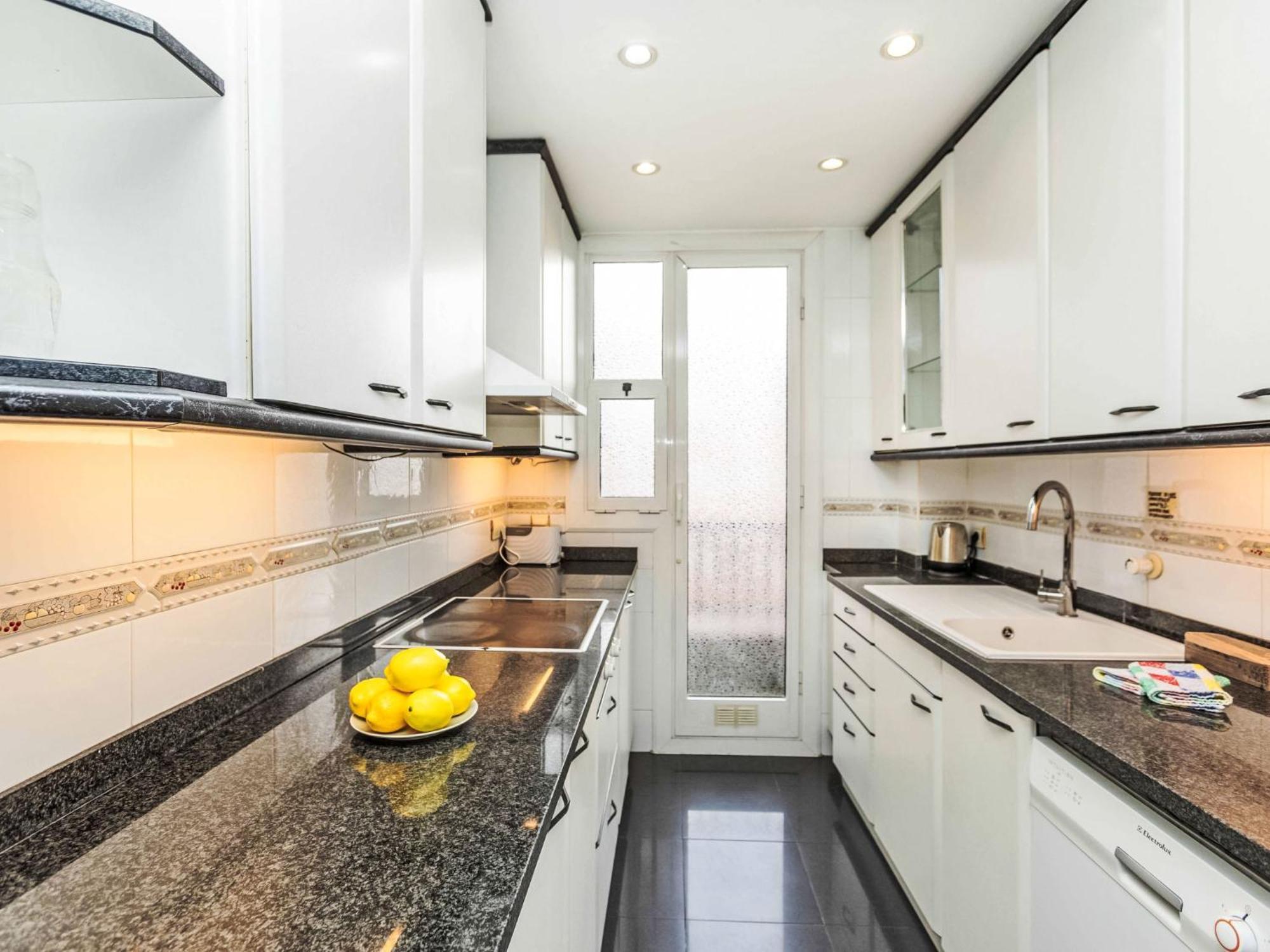 Apartment Sants-Les Corts Galileu By Interhome Barcelona Exteriér fotografie