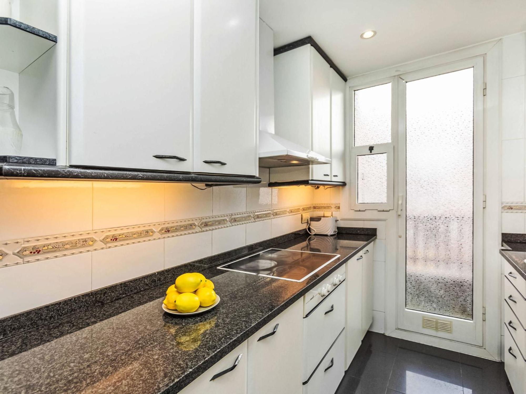 Apartment Sants-Les Corts Galileu By Interhome Barcelona Exteriér fotografie