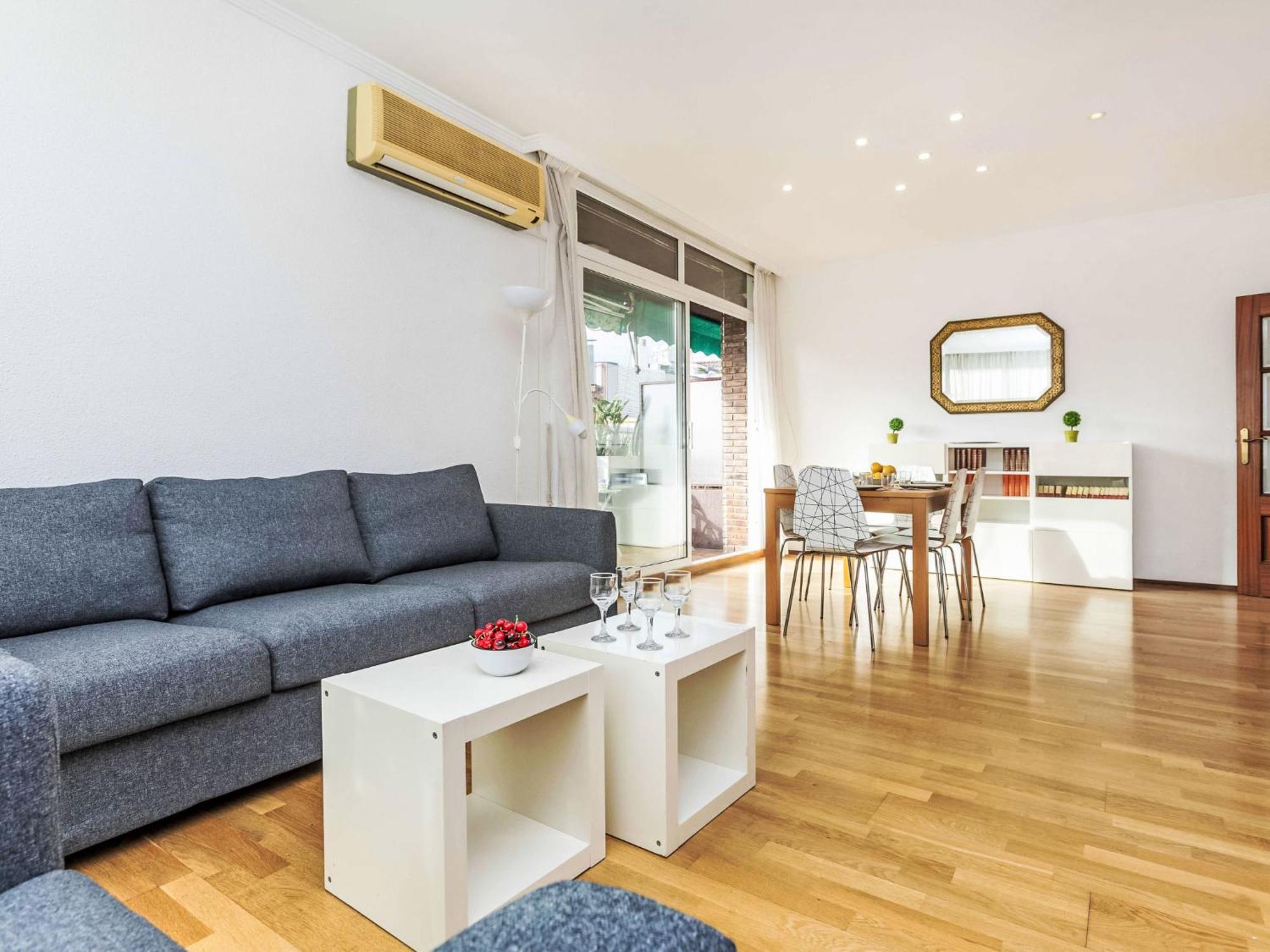 Apartment Sants-Les Corts Galileu By Interhome Barcelona Exteriér fotografie