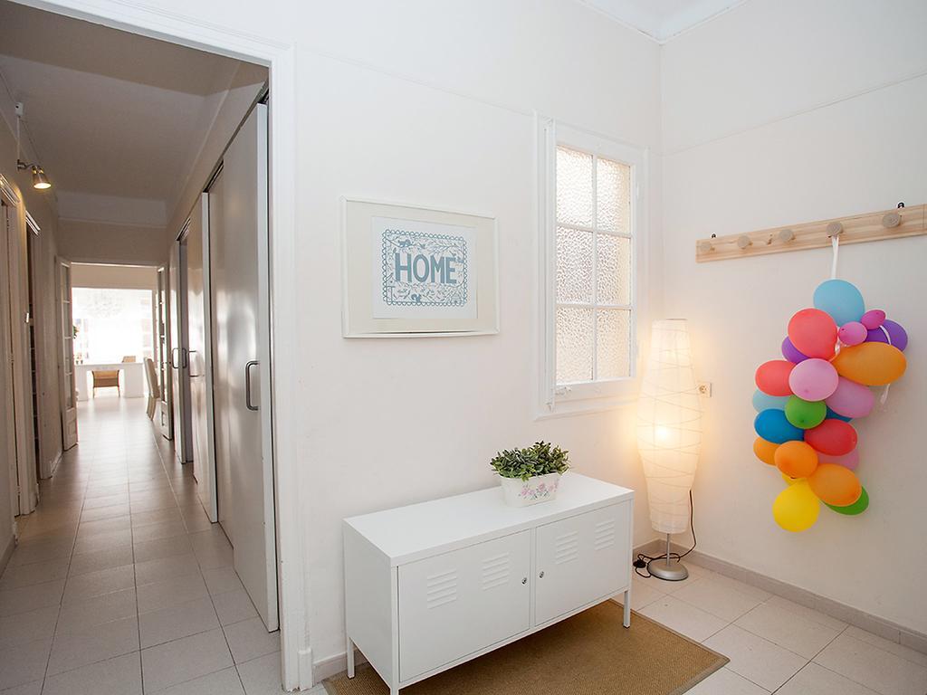 Apartment Sants-Les Corts Galileu By Interhome Barcelona Exteriér fotografie